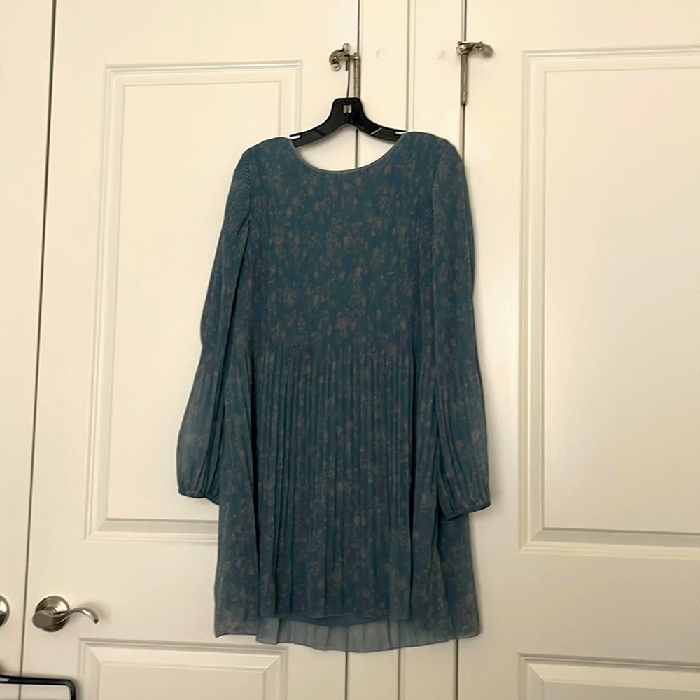 Aritzia daydreamer mini dress - worn once